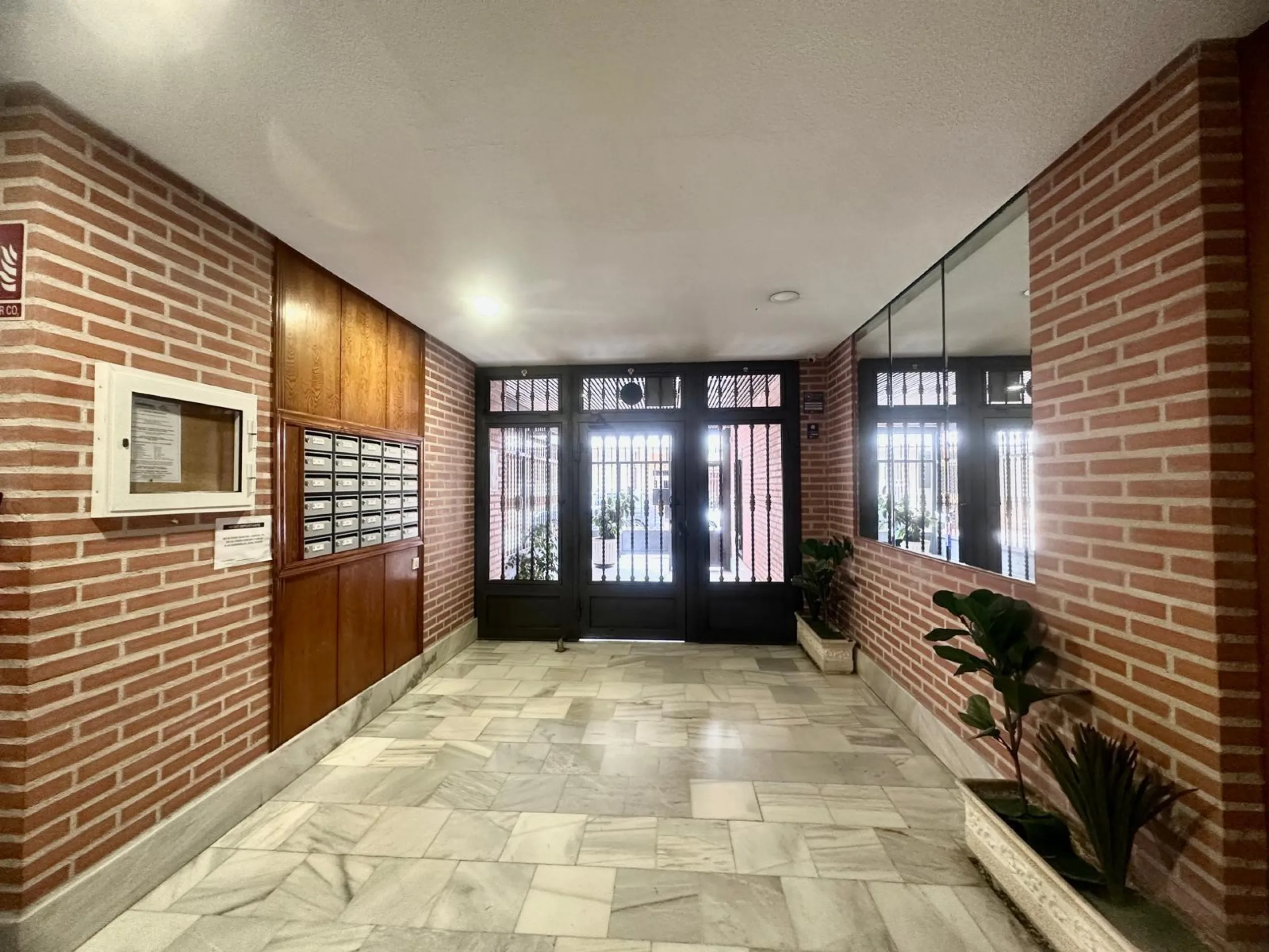 Apartamento totalmente reformado a 350 metros de Playa del Cura con piscina