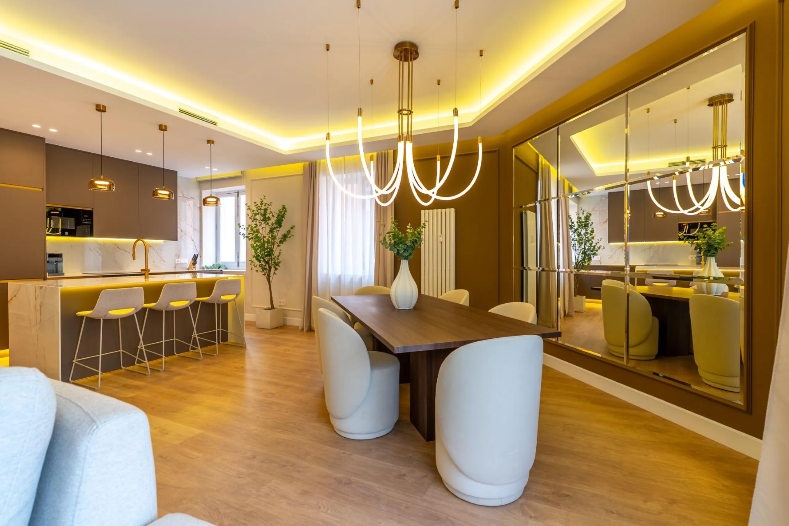 EXCLUSIVE LUXURY APARTMENT IN THE LISTA AREA OF THE SALAMANCA NEIGHBORHOOD, MADRID