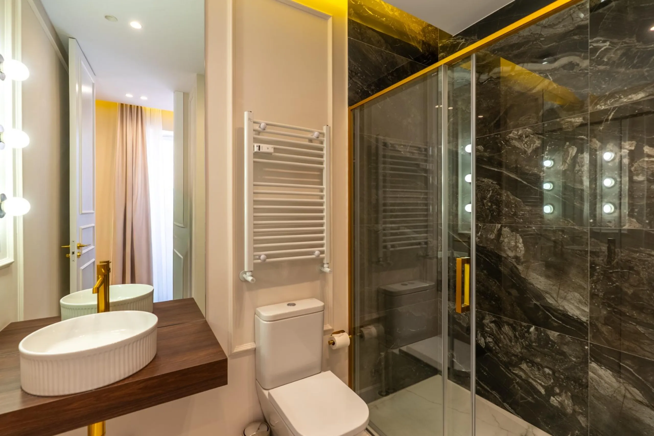 EXCLUSIVE LUXURY APARTMENT IN THE LISTA AREA OF THE SALAMANCA NEIGHBORHOOD, MADRID
