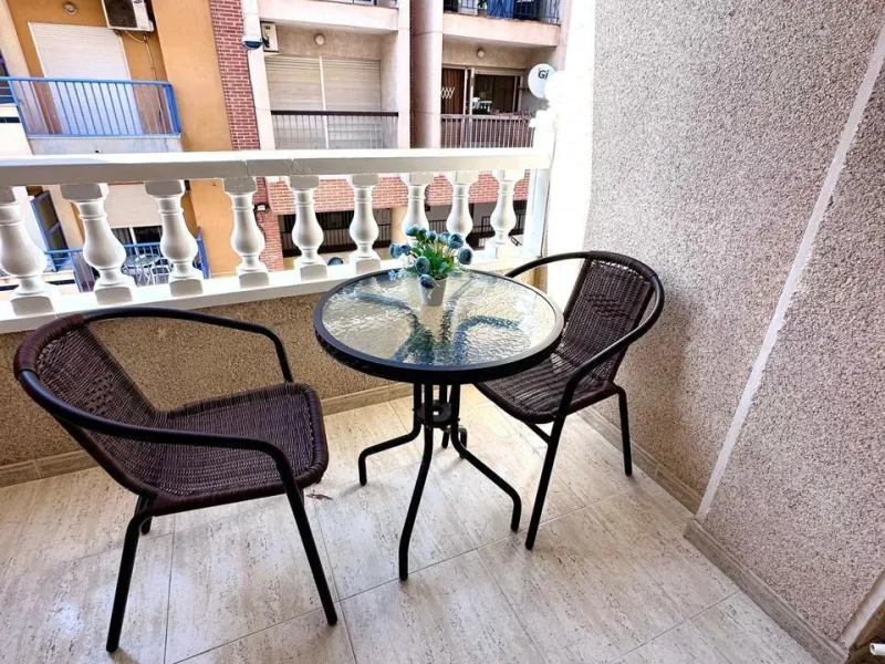 Charming Renovated Apartment Near Bus Station in Torrevieja