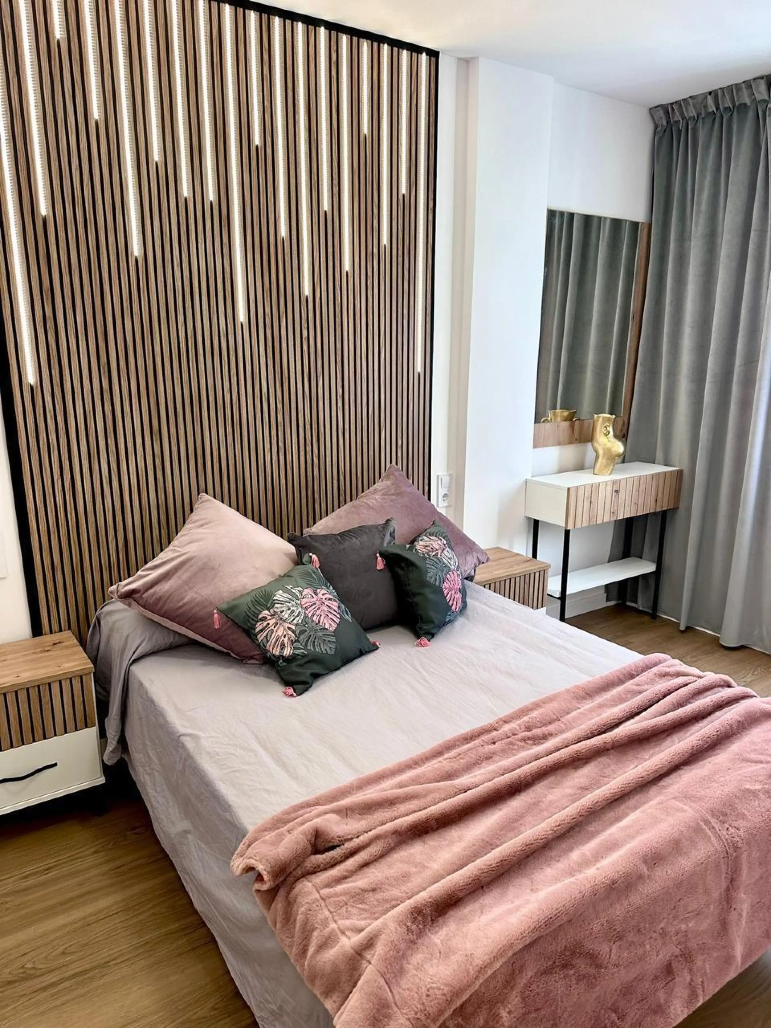 Charming Renovated Apartment Near Bus Station in Torrevieja