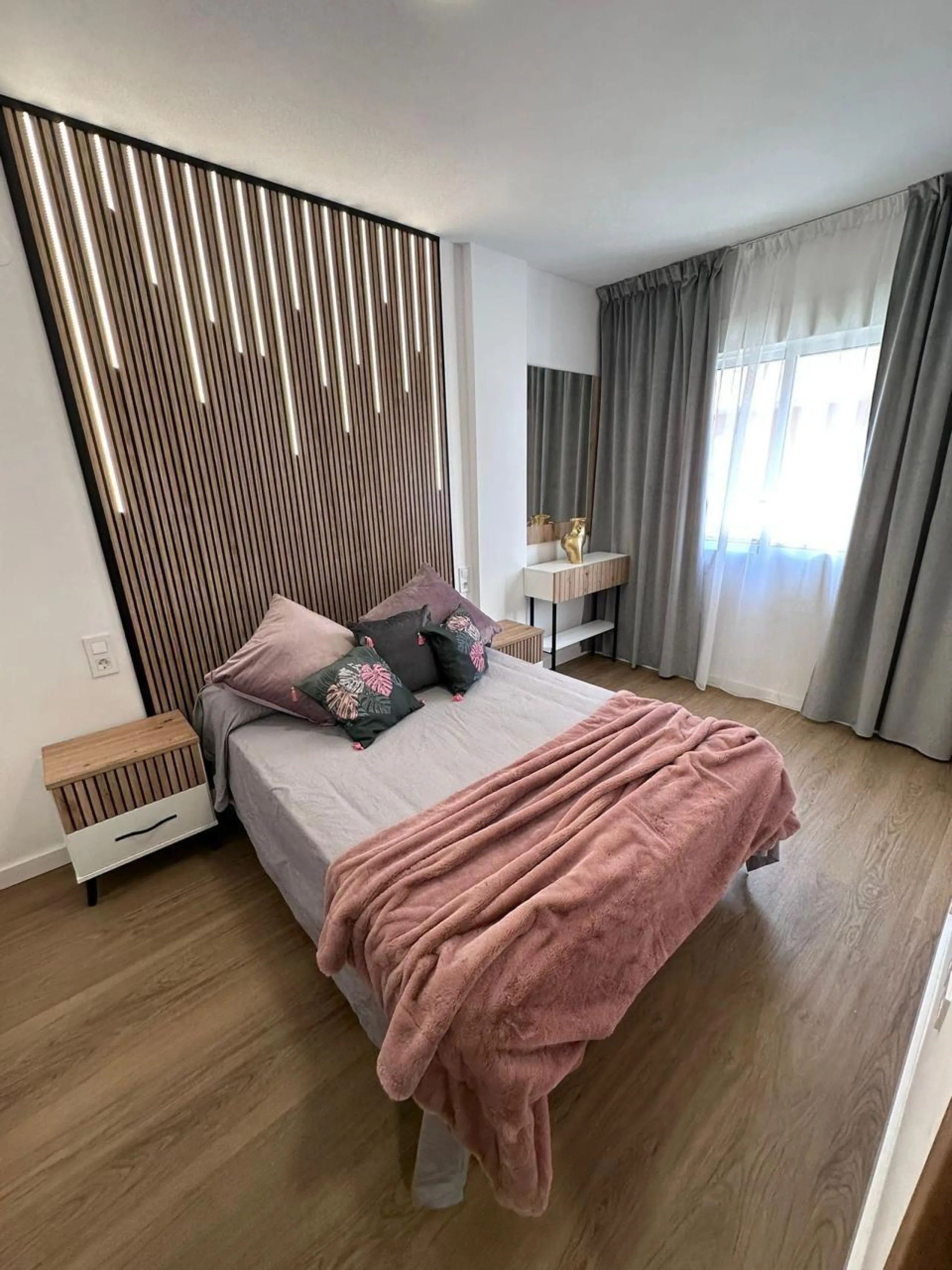 Charming Renovated Apartment Near Bus Station in Torrevieja
