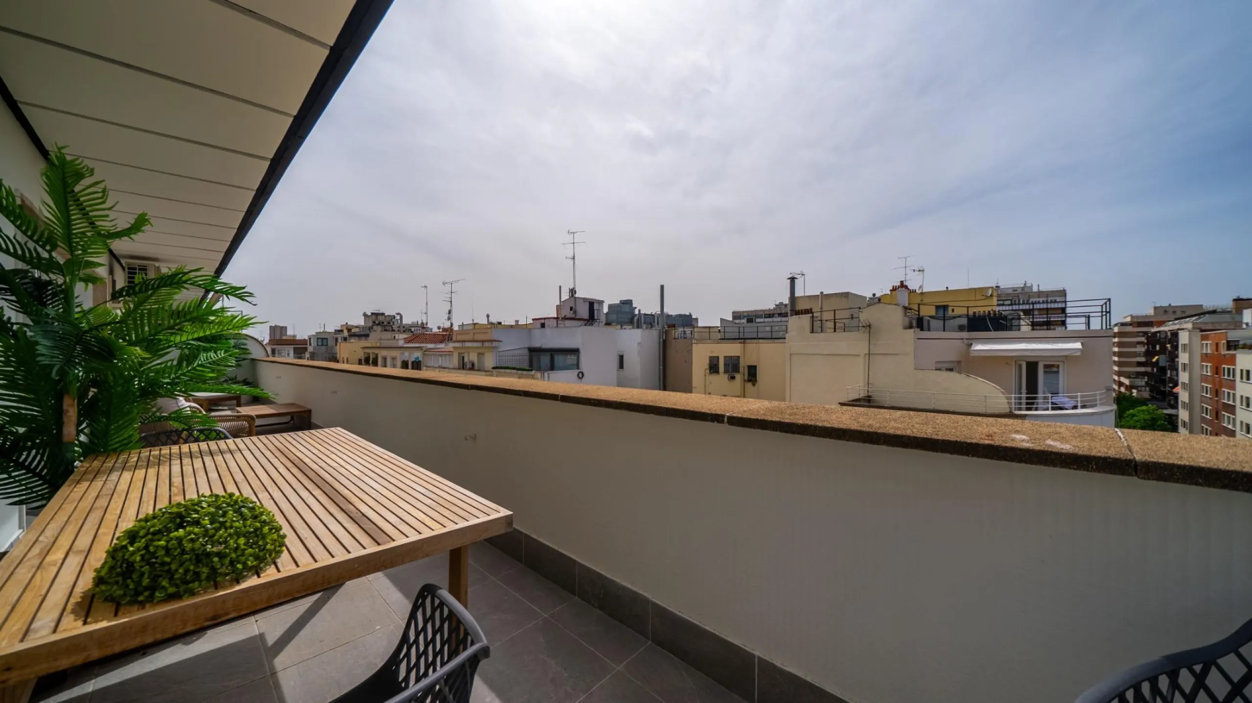 LUJOSO PISO TOTALMENTE REFORMADO CON GRAN TERRAZA EN LISTA | SALAMANCA MADRID