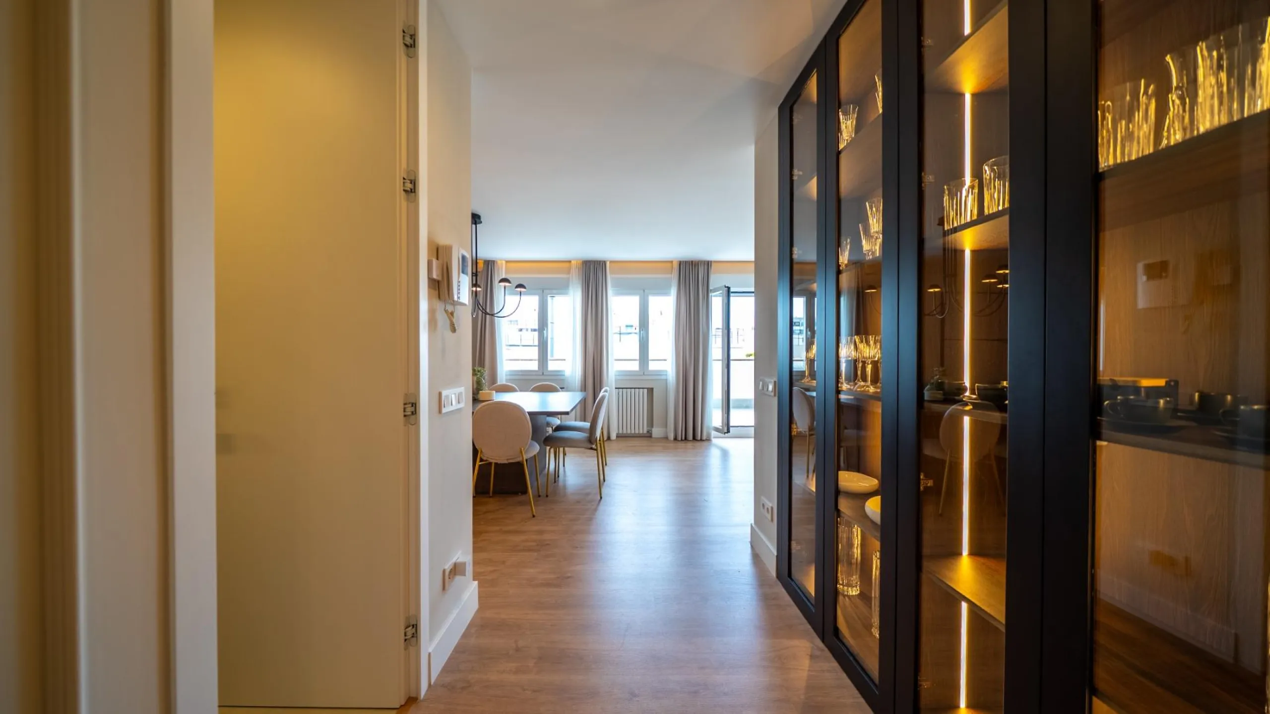 LUJOSO PISO TOTALMENTE REFORMADO CON GRAN TERRAZA EN LISTA | SALAMANCA MADRID