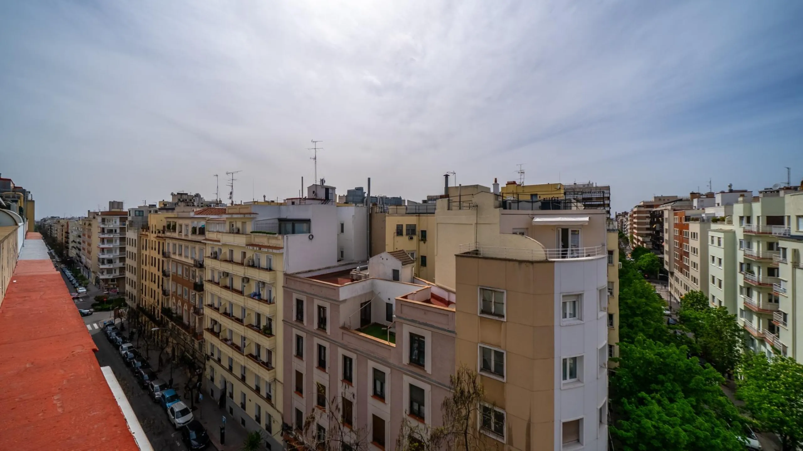 LUJOSO PISO TOTALMENTE REFORMADO CON GRAN TERRAZA EN LISTA | SALAMANCA MADRID