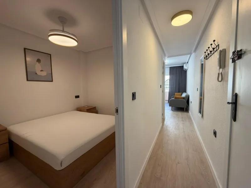 Encantador Apartamento Reformado en Playa del Cura, Torrevieja por €157.900