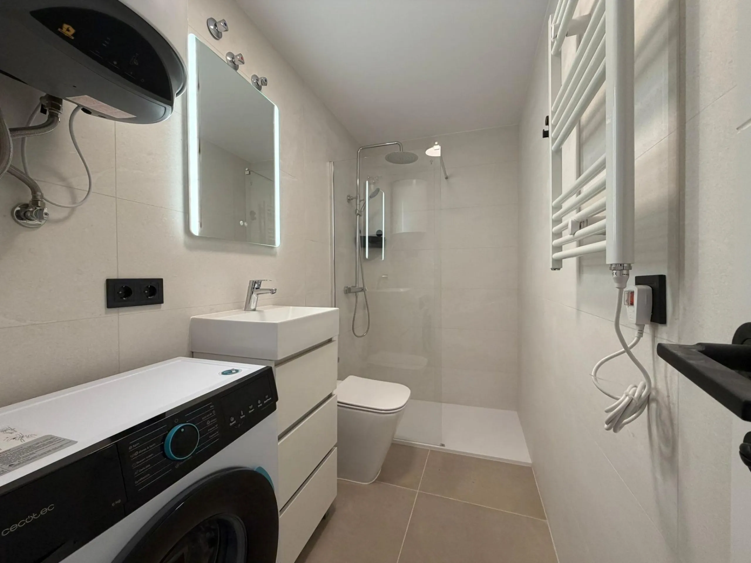 Encantador Apartamento Reformado en Playa del Cura, Torrevieja por €157.900