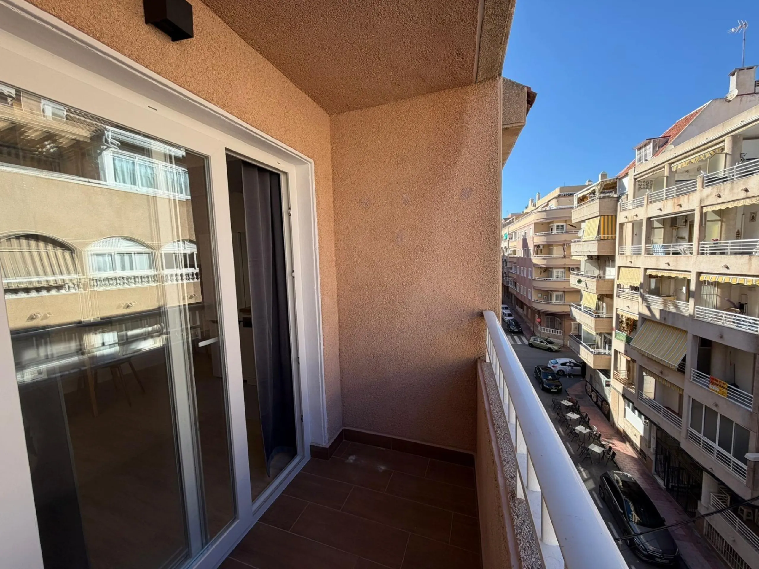 Encantador Apartamento Reformado en Playa del Cura, Torrevieja por €157.900