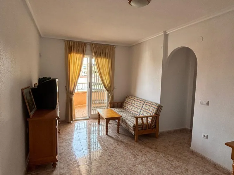 Elegante Apartamento en Playa de los Locos, Torrevieja - Oportunidad Única por €159900