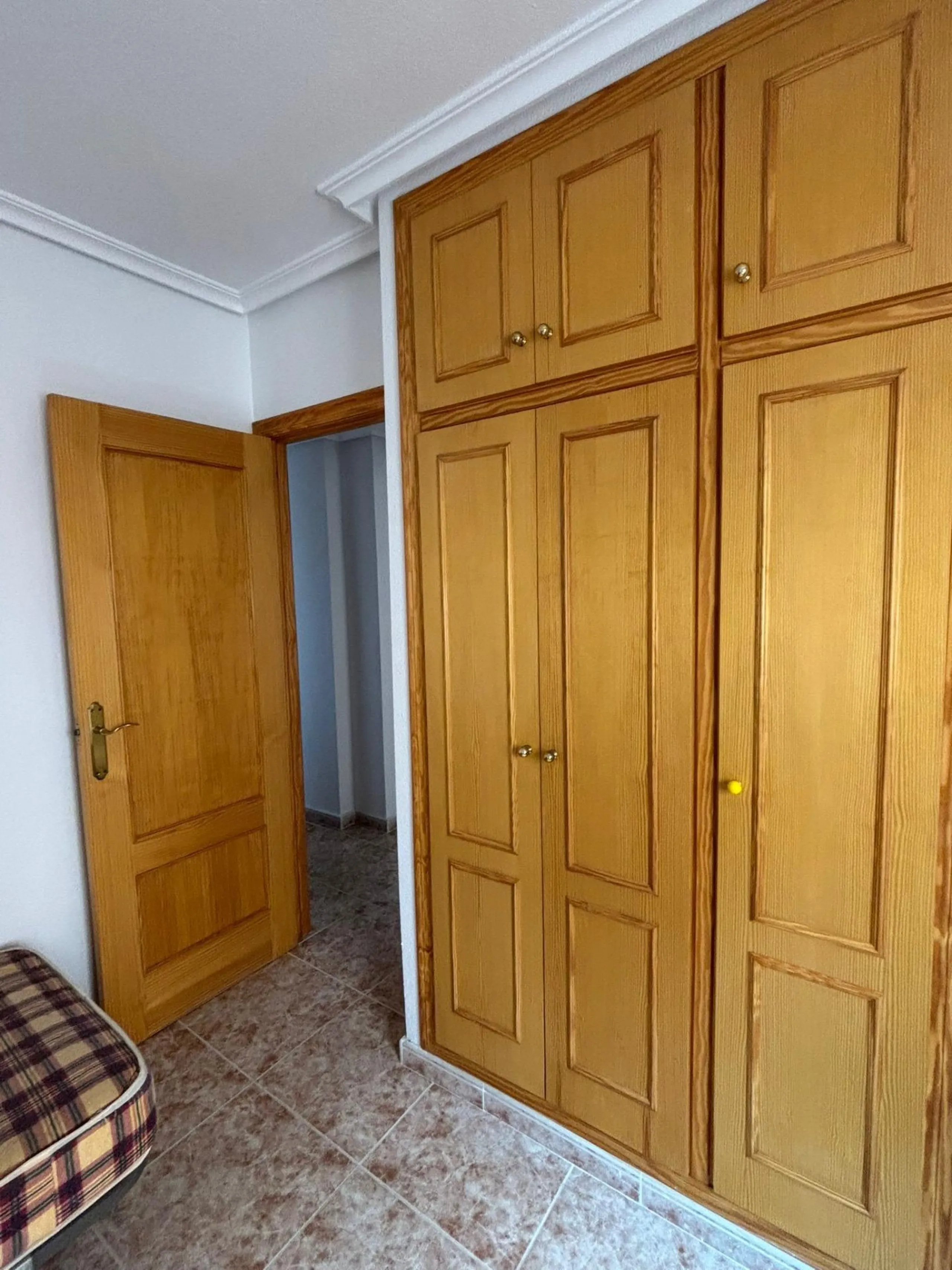 Elegante Apartamento en Playa de los Locos, Torrevieja - Oportunidad Única por €159900