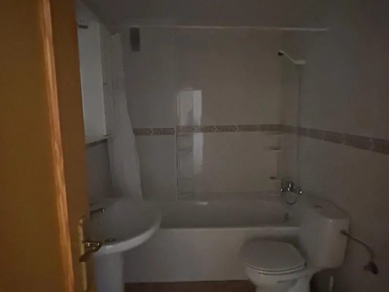 Elegante Apartamento en Playa de los Locos, Torrevieja - Oportunidad Única por €159900