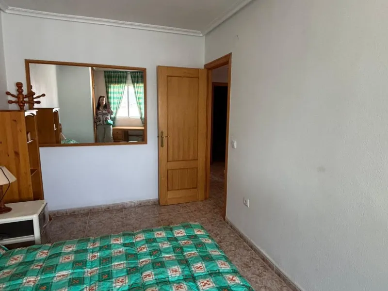 Elegante Apartamento en Playa de los Locos, Torrevieja - Oportunidad Única por €159900