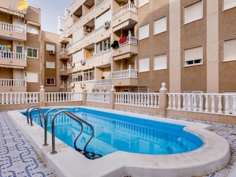 Charming Apartment for Sale in Torrevieja – €149,000