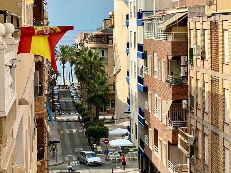 Charming Apartment for Sale in Torrevieja – €149,000
