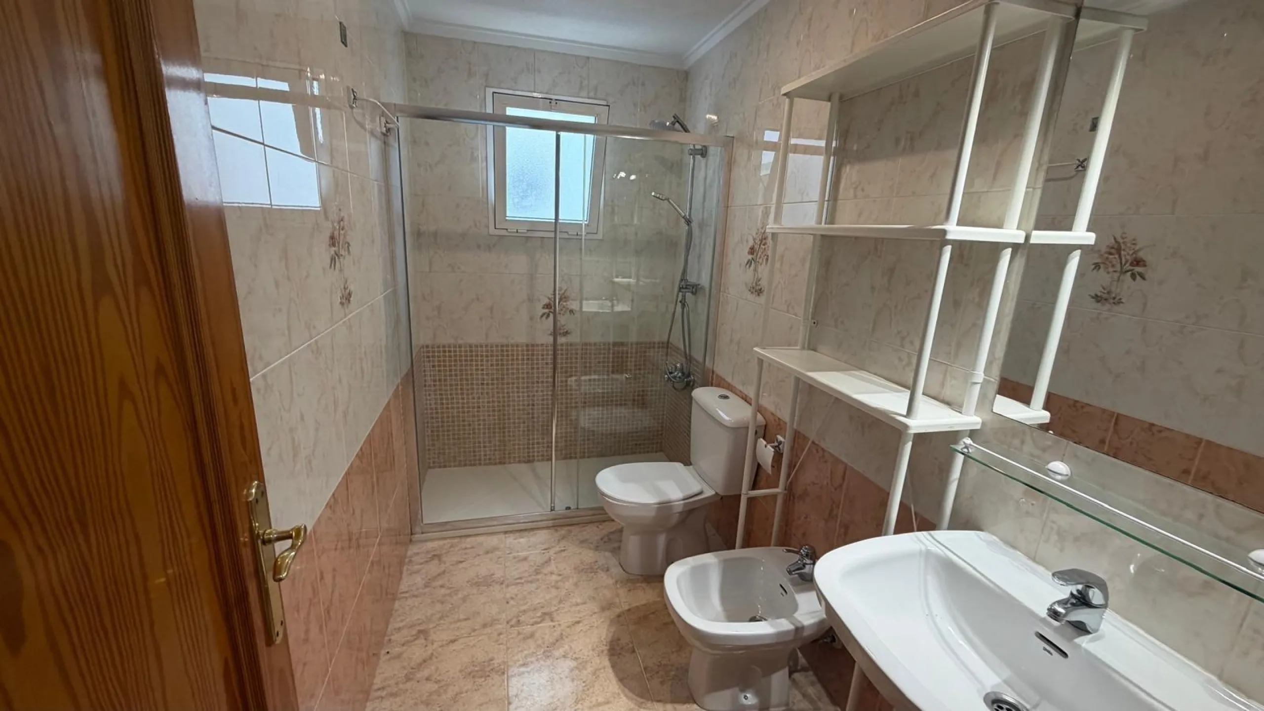 Charming Apartment for Sale in Torrevieja – €149,000