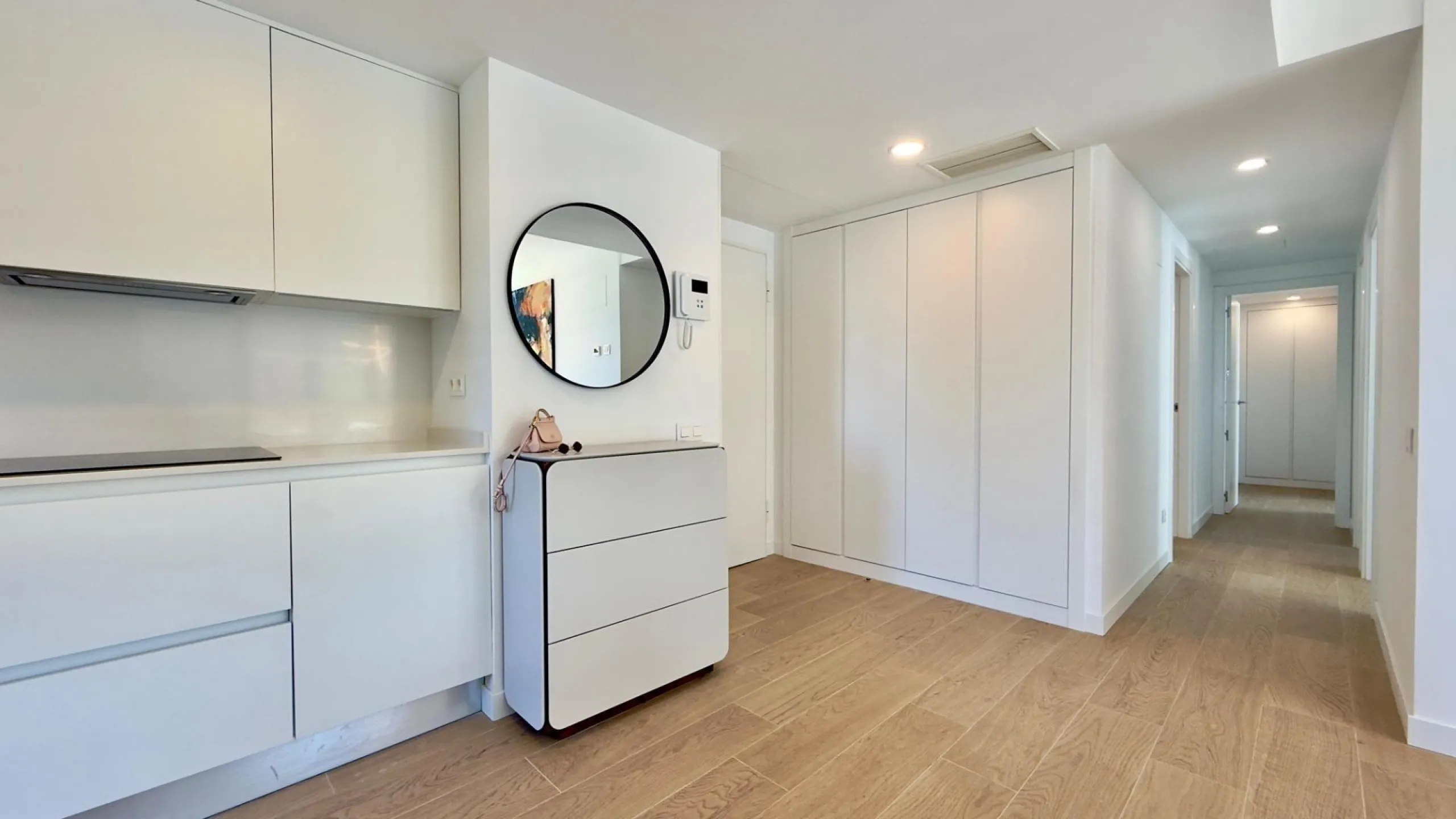 Piso moderno de 3 dormitorios en el centro de Alicante – Residencial Savery