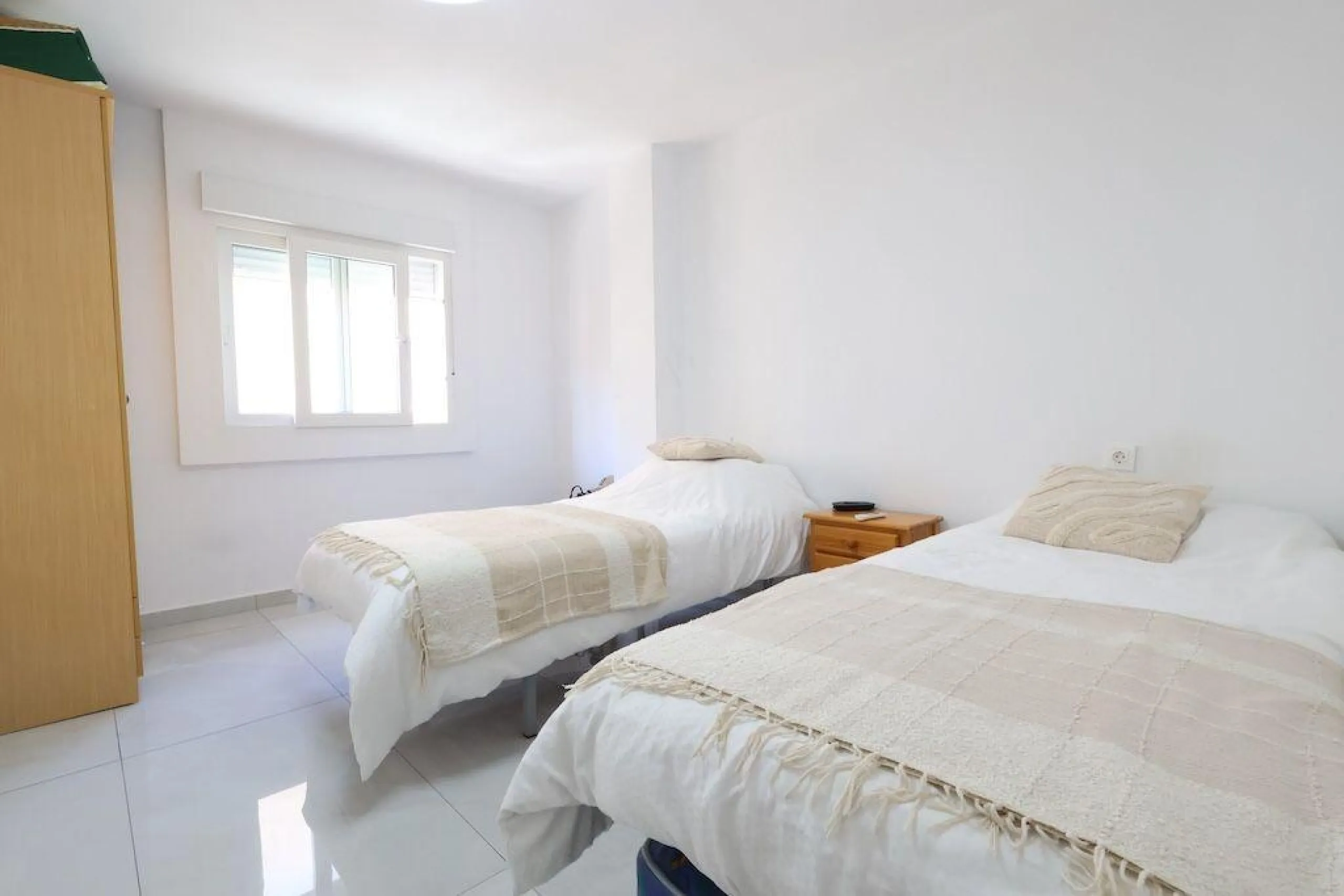 Amplio apartamento reformado a 100m de la playa