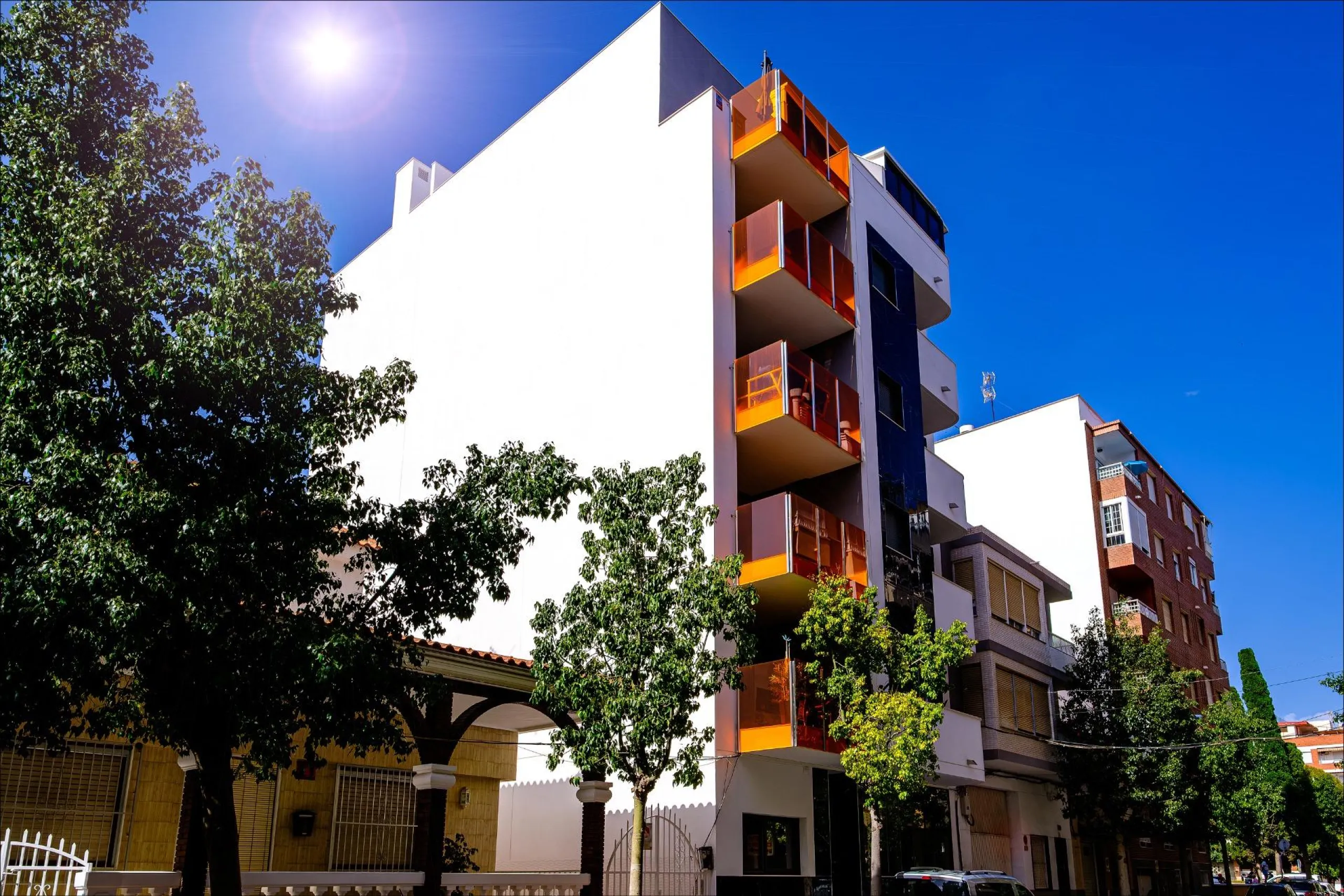 Exclusive Penthouse by the Sea with Two Guest Studios