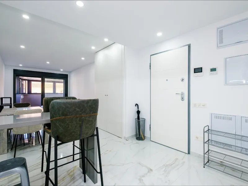Exclusive Penthouse by the Sea with Two Guest Studios