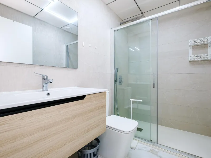 Exclusive Penthouse by the Sea with Two Guest Studios