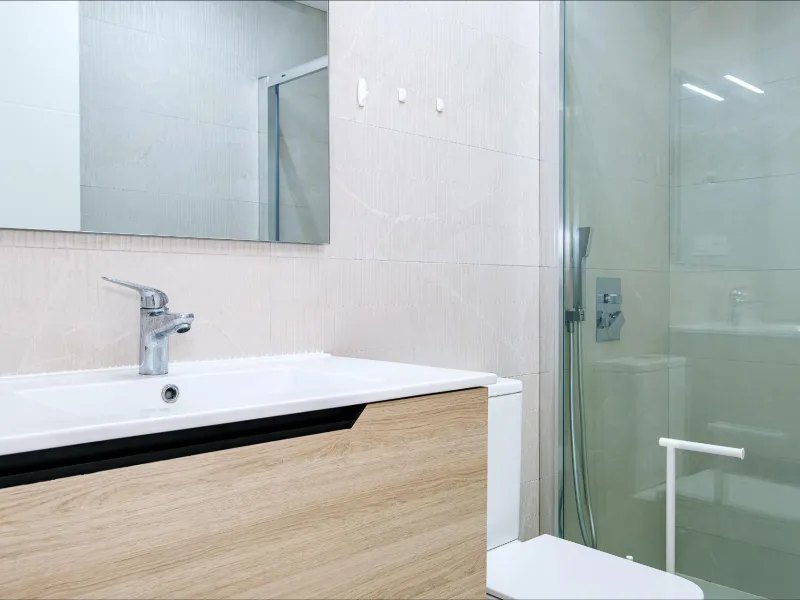 Exclusive Penthouse by the Sea with Two Guest Studios