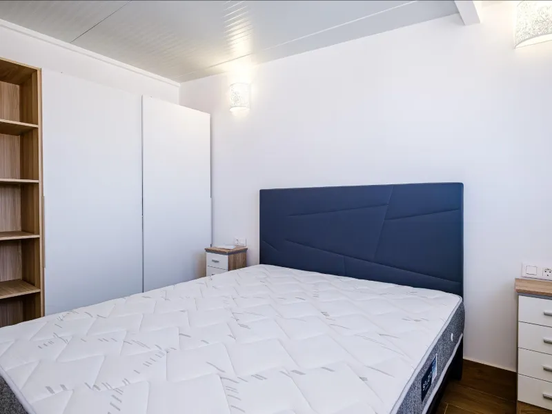 Exclusive Penthouse by the Sea with Two Guest Studios