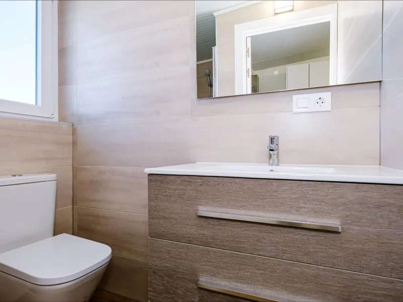 Exclusive Penthouse by the Sea with Two Guest Studios