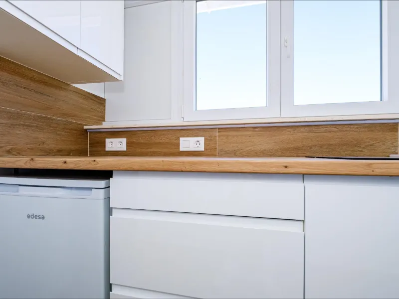 Exclusive Penthouse by the Sea with Two Guest Studios