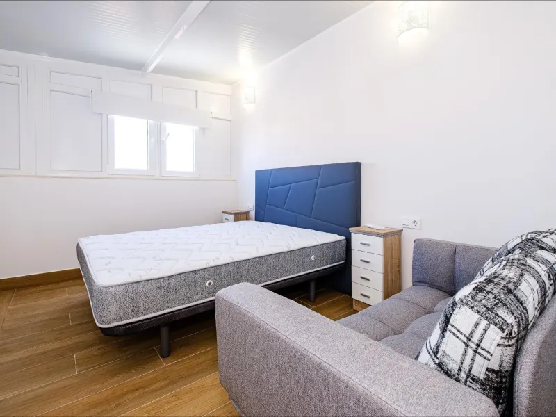 Exclusive Penthouse by the Sea with Two Guest Studios