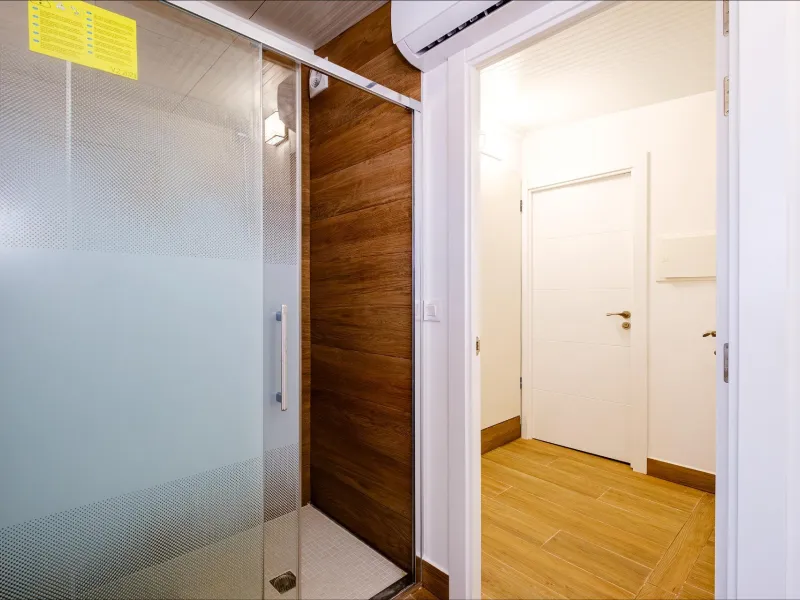 Exclusive Penthouse by the Sea with Two Guest Studios