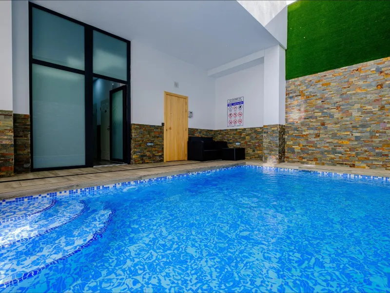 Exclusive Penthouse by the Sea with Two Guest Studios
