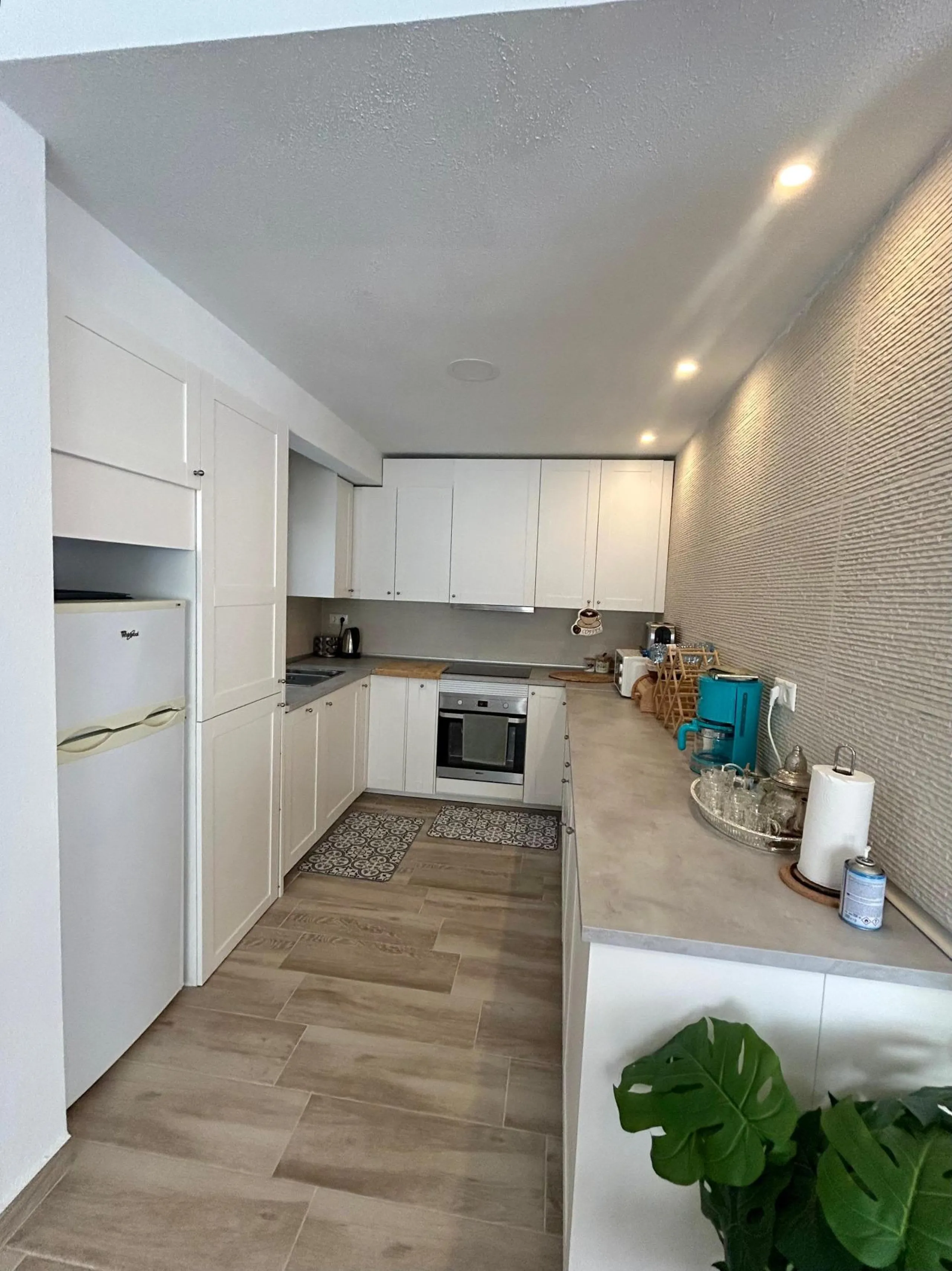 Piso reformado de 3 habitaciones con terraza en pleno centro de Torrevieja I 198.000€