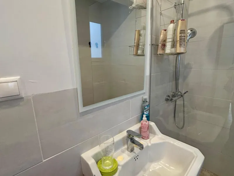 Piso reformado de 3 habitaciones con terraza en pleno centro de Torrevieja I 198.000€