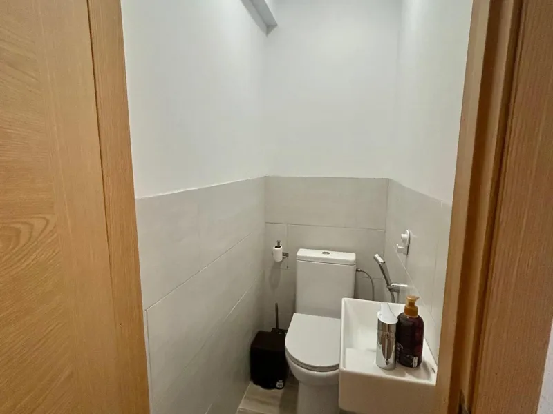 Piso reformado de 3 habitaciones con terraza en pleno centro de Torrevieja I 198.000€