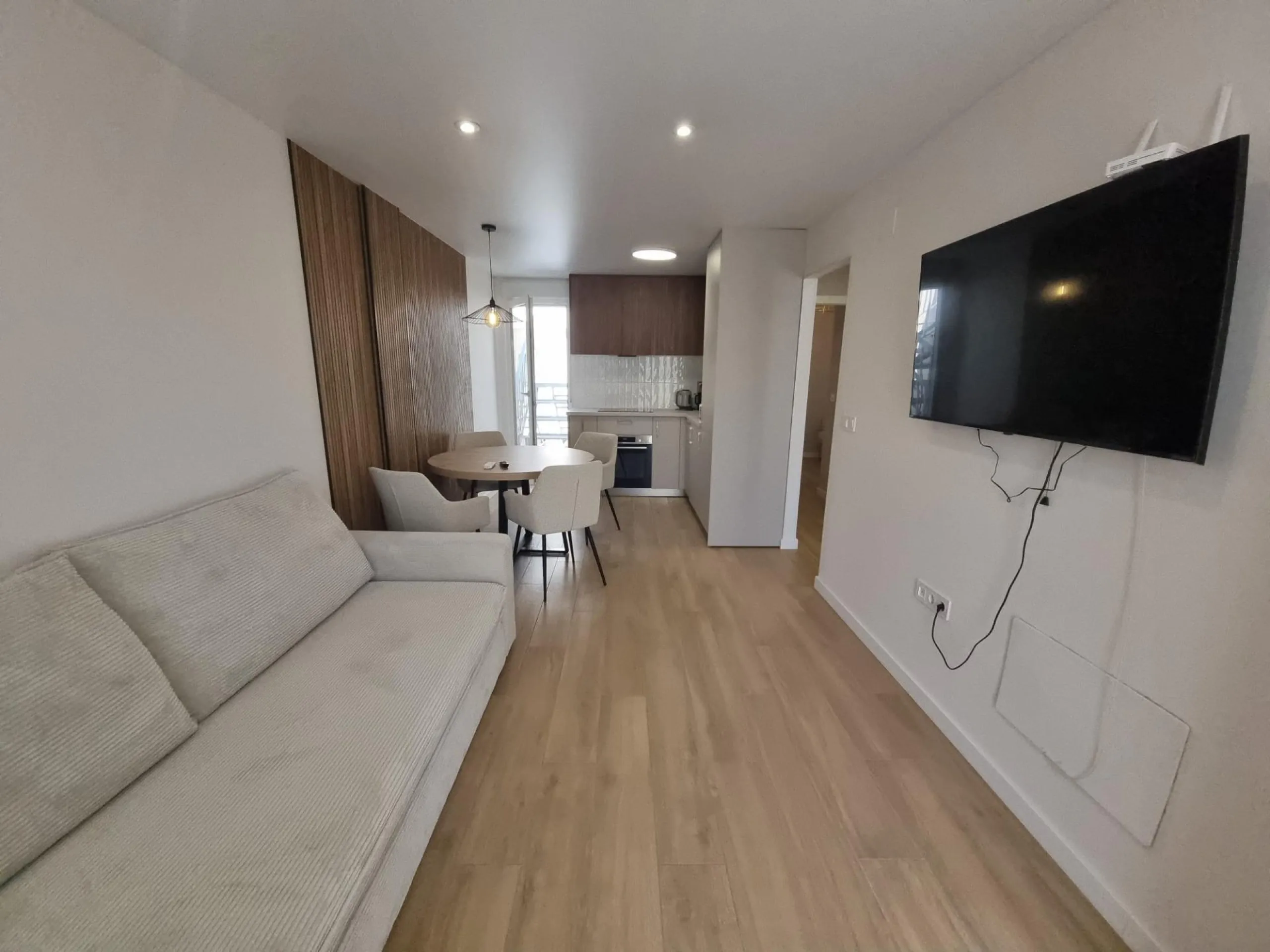 Charming Renovated Bungalow in Torrevieja, Ideal for Enjoying the Sun