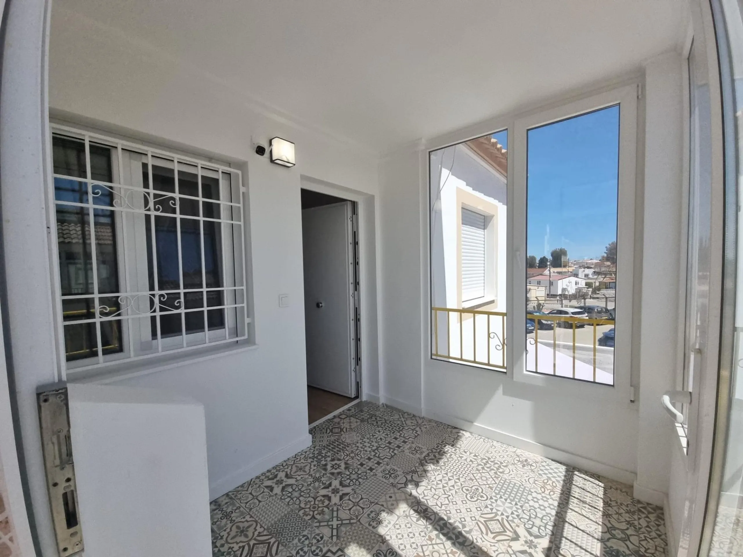 Charming Renovated Bungalow in Torrevieja, Ideal for Enjoying the Sun