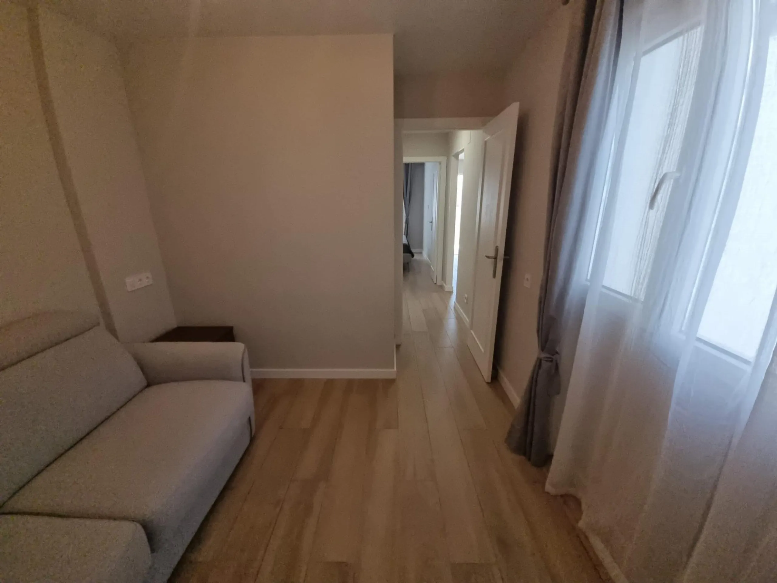 Charming Renovated Bungalow in Torrevieja, Ideal for Enjoying the Sun