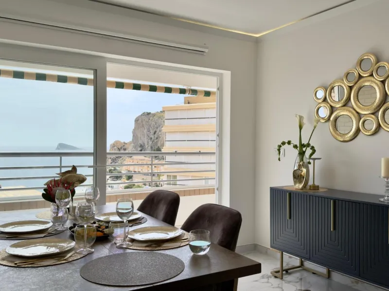 Elegant apartments by the sea in the prestigious area of Poniente, Benidorm