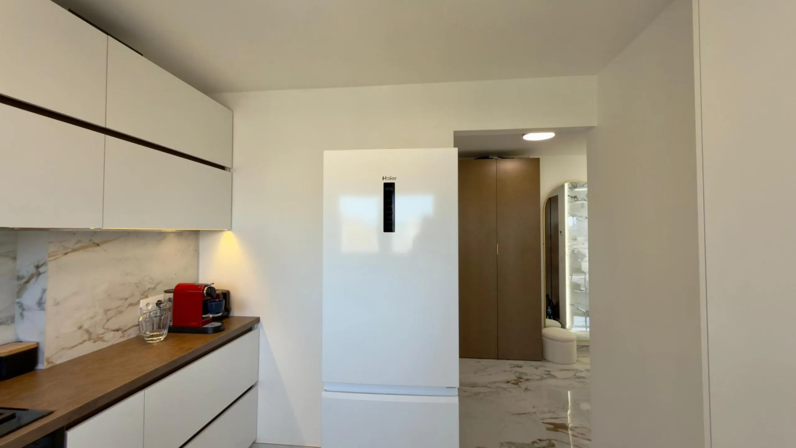 Elegant apartments by the sea in the prestigious area of Poniente, Benidorm