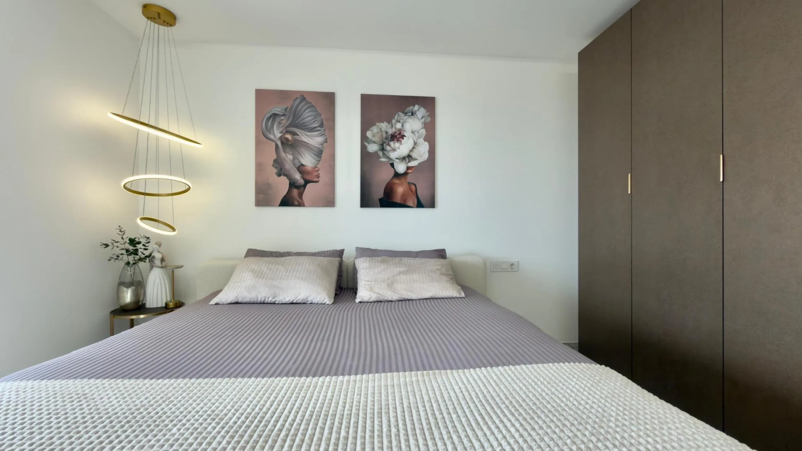 Elegant apartments by the sea in the prestigious area of Poniente, Benidorm