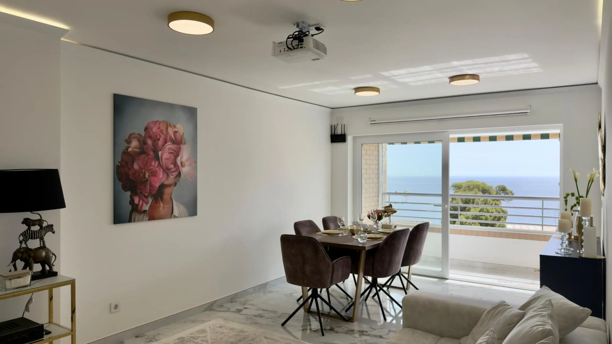 Elegant apartments by the sea in the prestigious area of Poniente, Benidorm