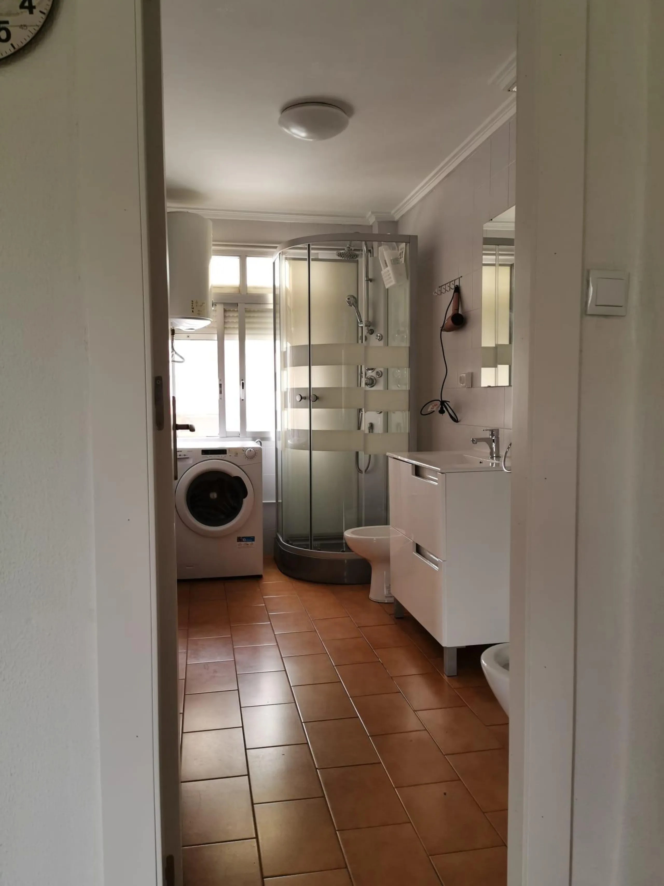 Acogedor Piso en Carolinas Altas, Alicante - Ideal para Entrar a Vivir