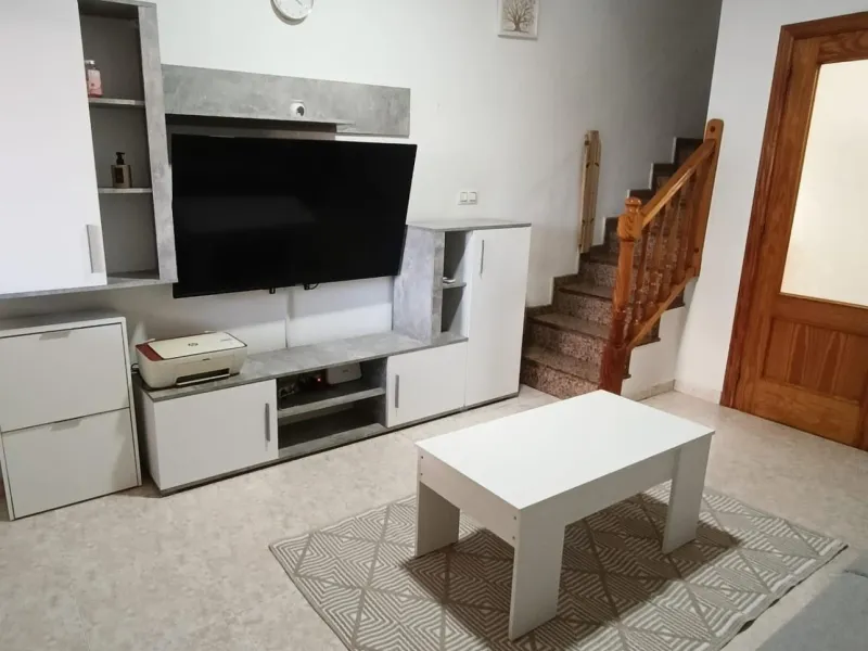 3 BEDROOM, 2 BATHROOM TOWNHOUSE WITH POOL IN LA LAGUNA DE TORREVIEJA