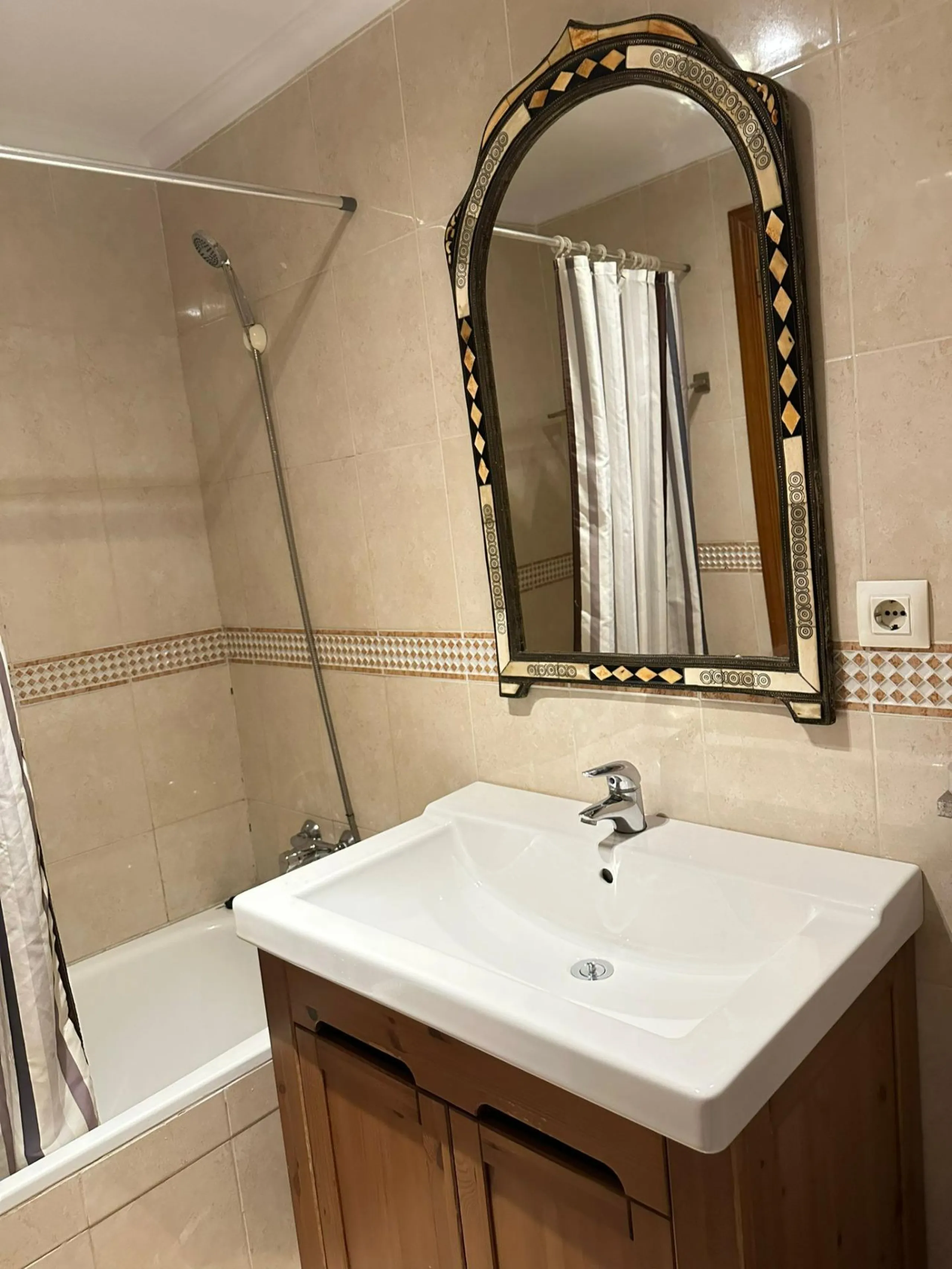 2 Dormitorios , 2 BAÑOS , CENTRO , 149.900€