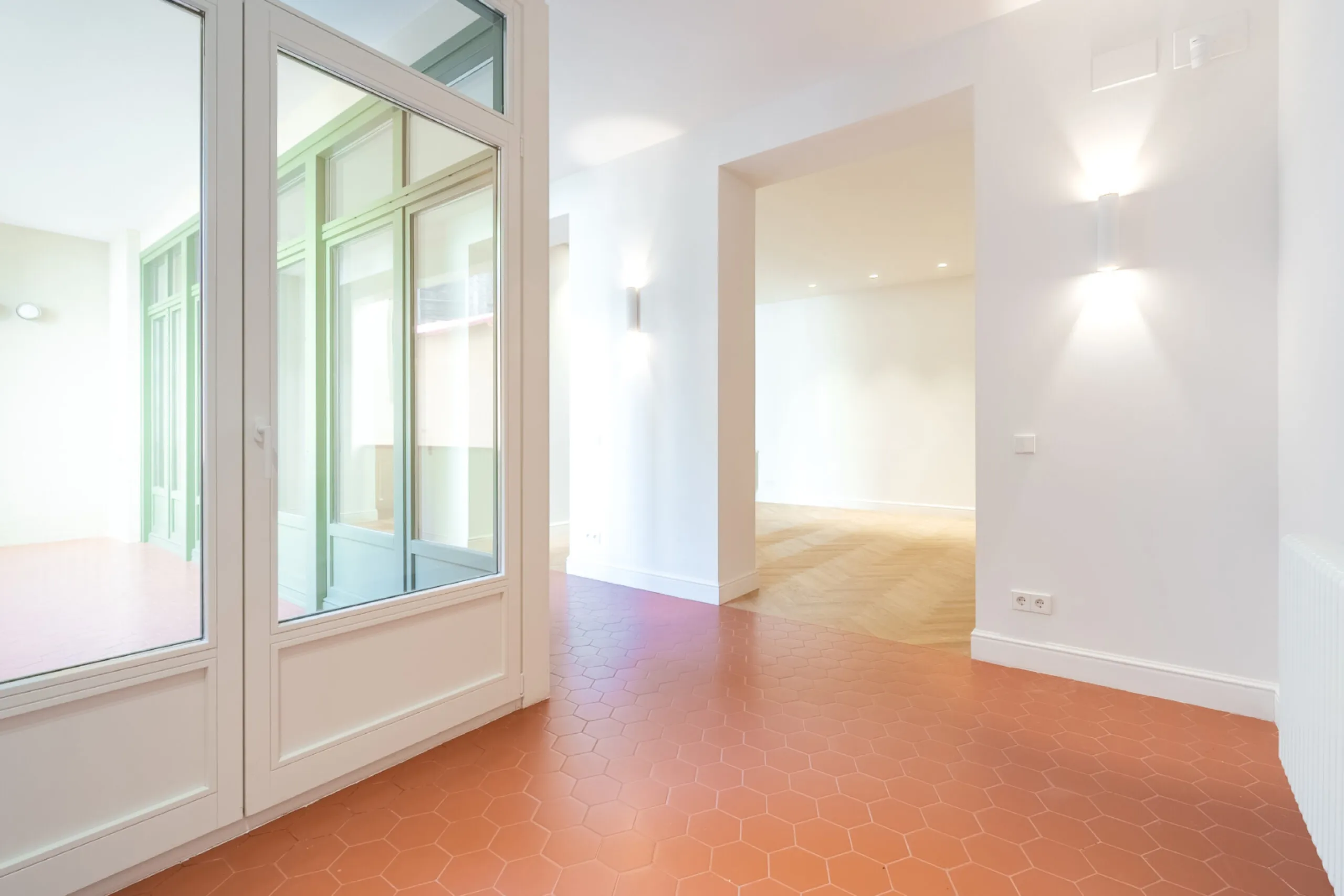 High-End Apartment in Barcelona’s Historic Center, Steps from Las Ramblas