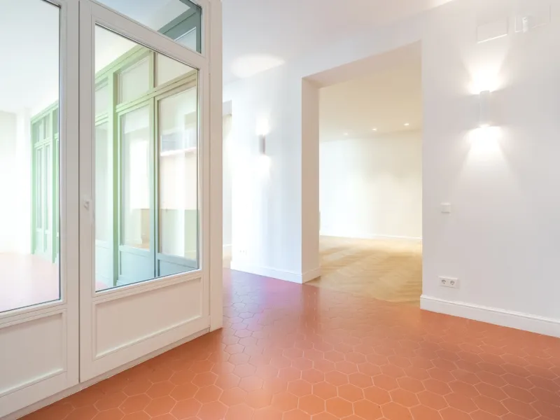 High-End Apartment in Barcelona’s Historic Center, Steps from Las Ramblas