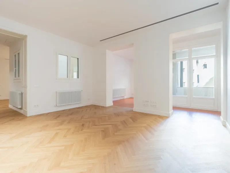 High-End Apartment in Barcelona’s Historic Center, Steps from Las Ramblas