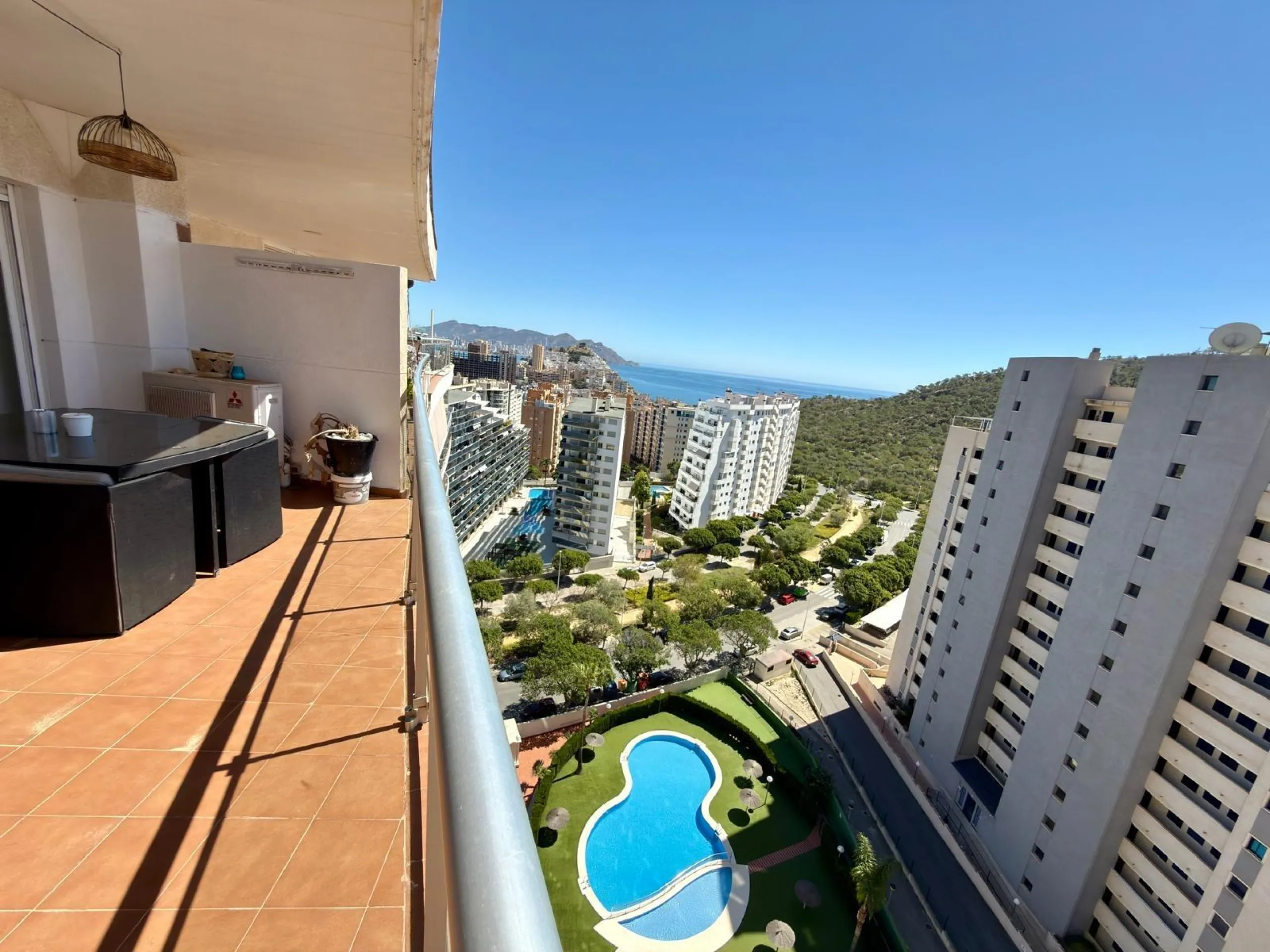 ✨🌊 ALEGRÍA REAL ESTATE PRESENTS THIS SPECTACULAR PENTHOUSE IN LA CALA DE FINESTRAT, VILLAJOYOSA 🌊✨