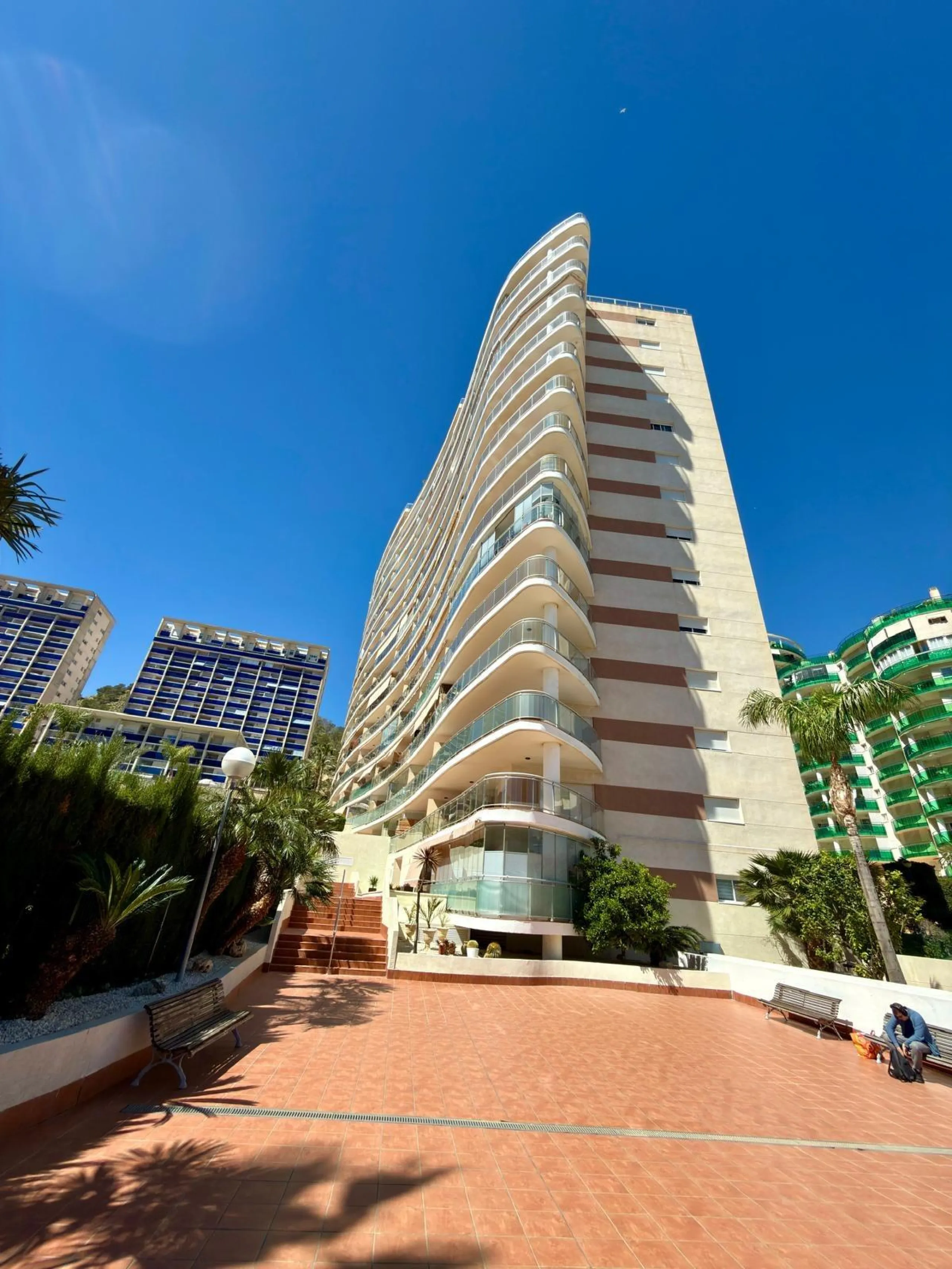 ✨🌊 ALEGRÍA REAL ESTATE PRESENTS THIS SPECTACULAR PENTHOUSE IN LA CALA DE FINESTRAT, VILLAJOYOSA 🌊✨