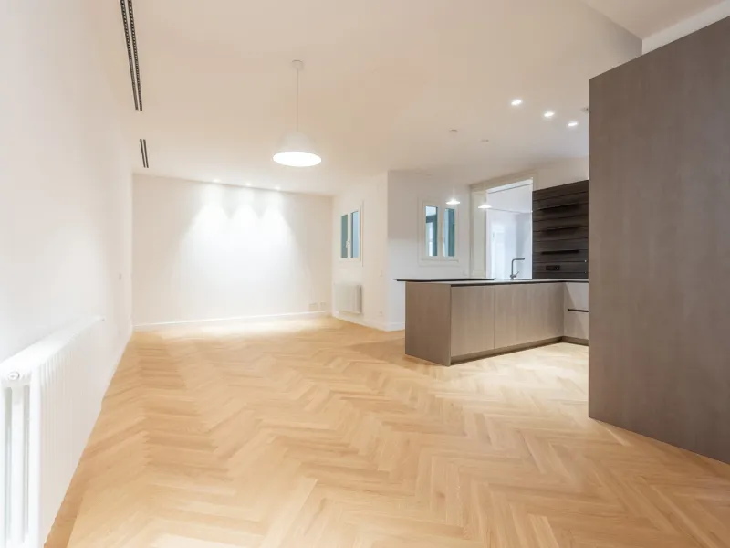 High-End Apartment in Barcelona’s Historic Center, Steps from Las Ramblas